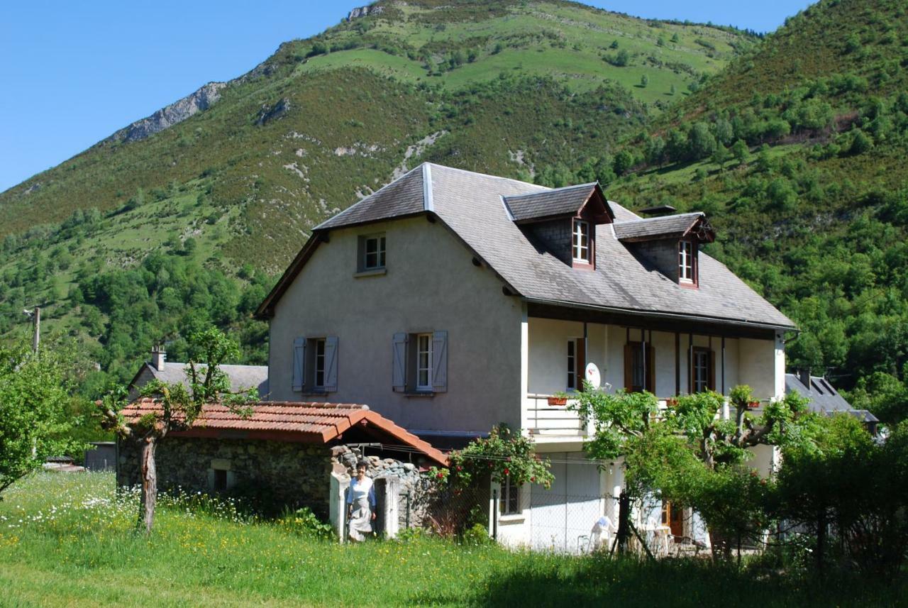 Maison Lacoste Campan Exterior foto